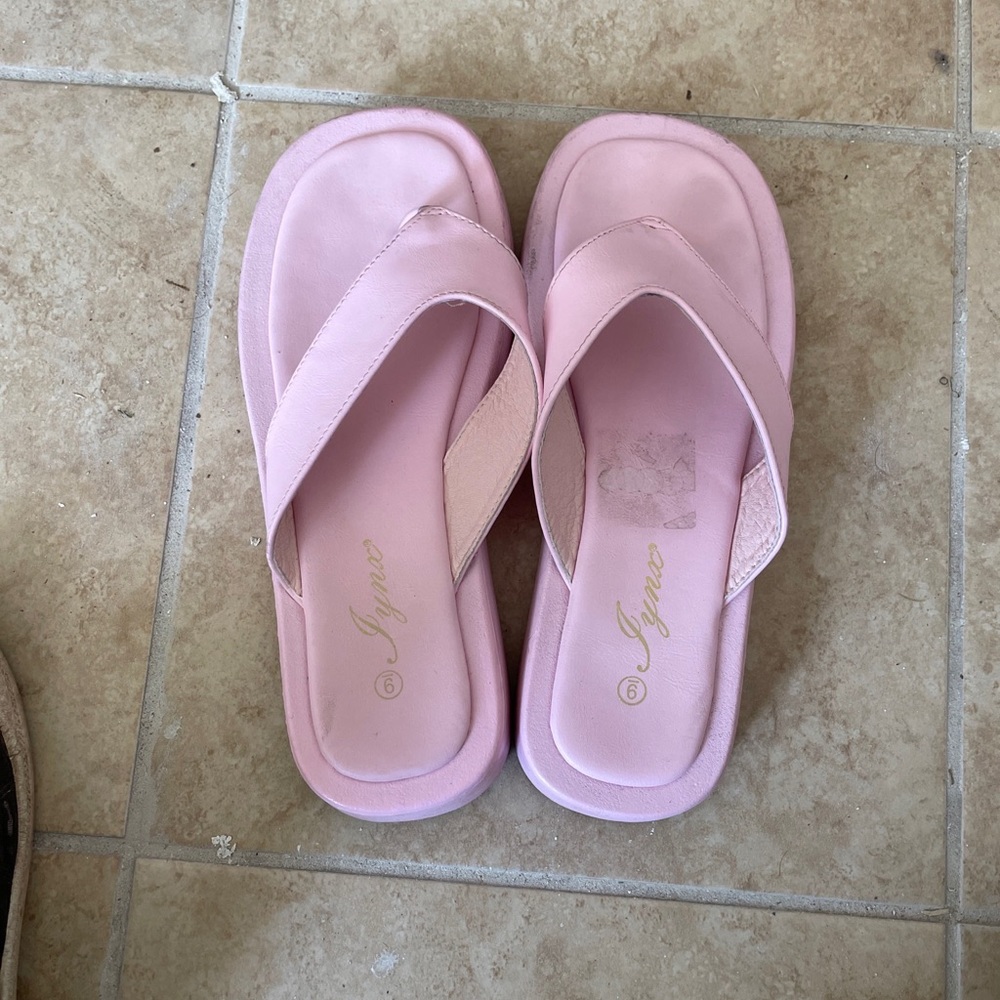 Jynx Sandals Woman Size 9 Pink Color